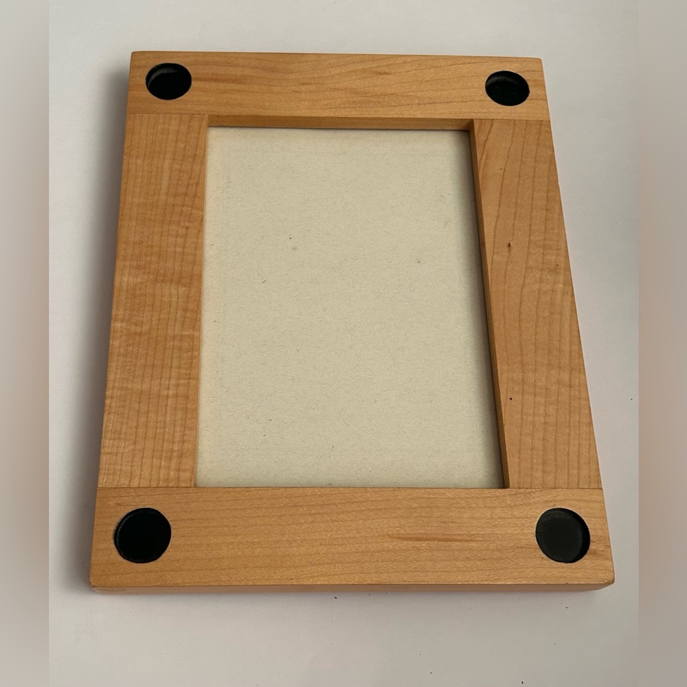 Artistic Wood Picture Frame Handmade 7 1/4" x 9 1/4" made in Thailand Thai